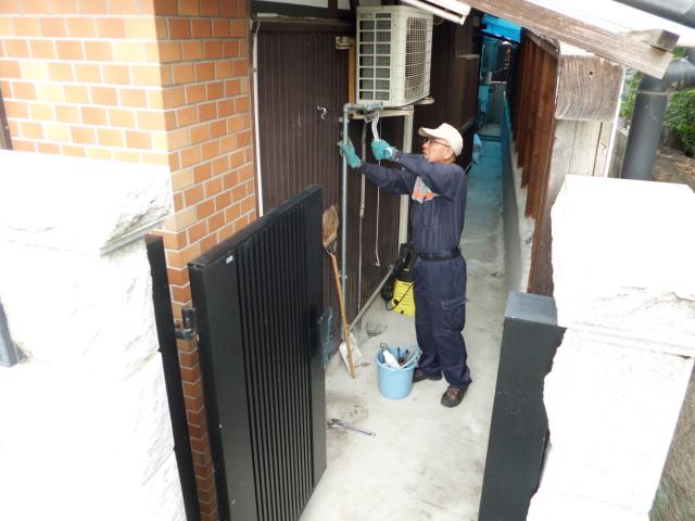 旧機器(LPガス)撤去中＝永年ご愛用♪ありがとうございました。^.^