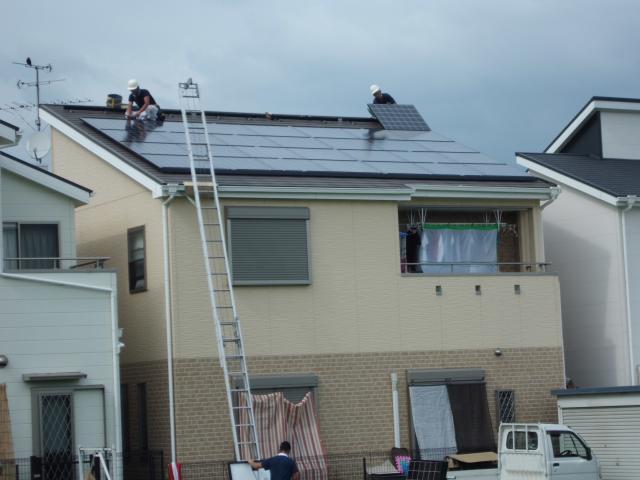 パネル設置も終盤!