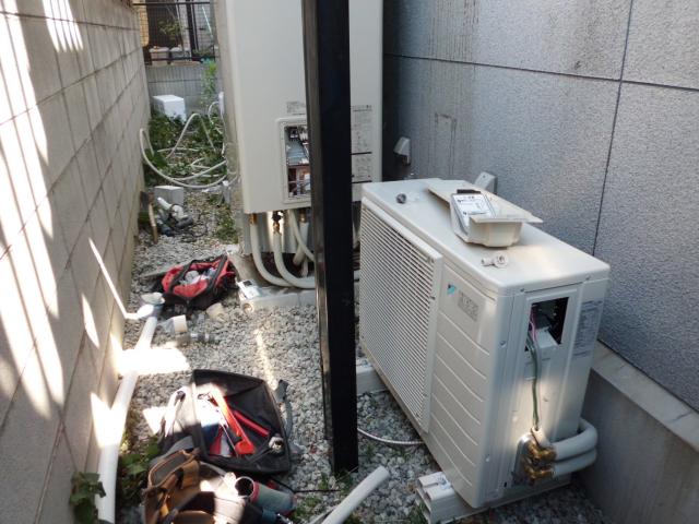 配管・配線接続作業