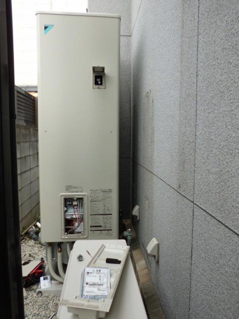 配管・電線等の接続作業