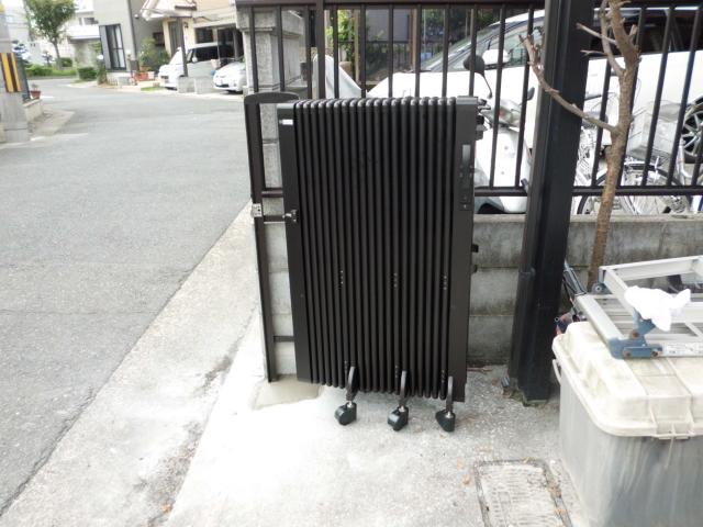 新・門扉の取り付け完了！