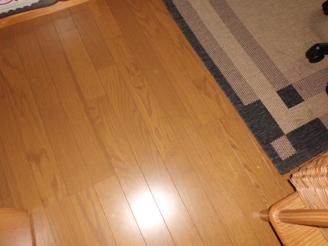 フローリングの完成!