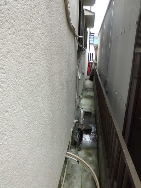 配線結束後の野外へ差出②