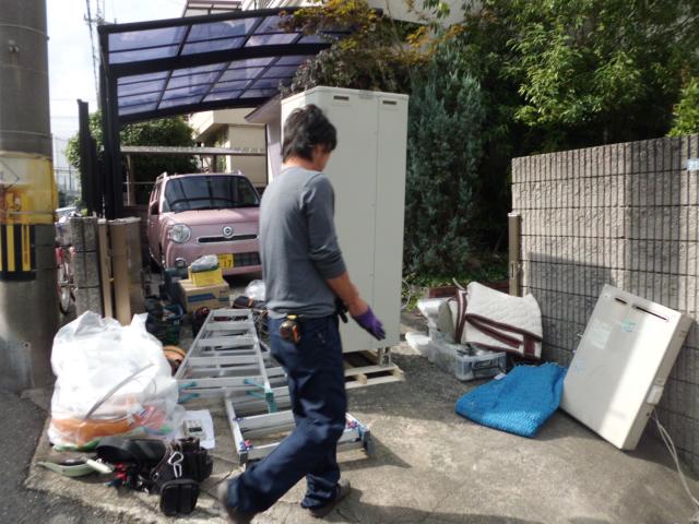 貯湯ユニット搬入準備開始!