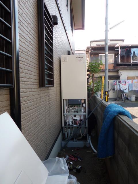 養生カバーを外し・・・