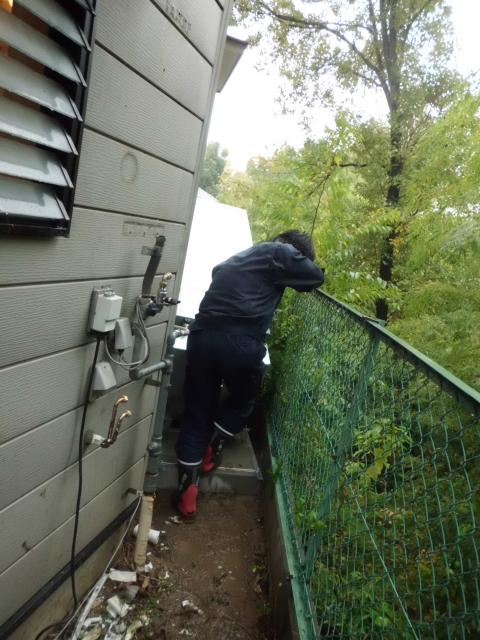 架台への設置は慎重に