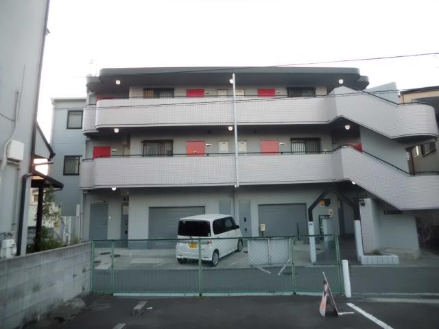 玄関正面側から