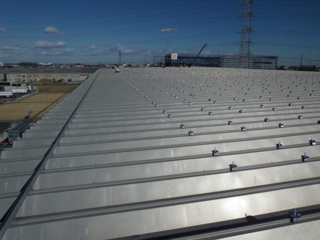 金具取り付け作業