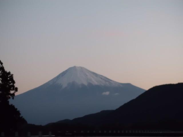 冠雪の富士山!