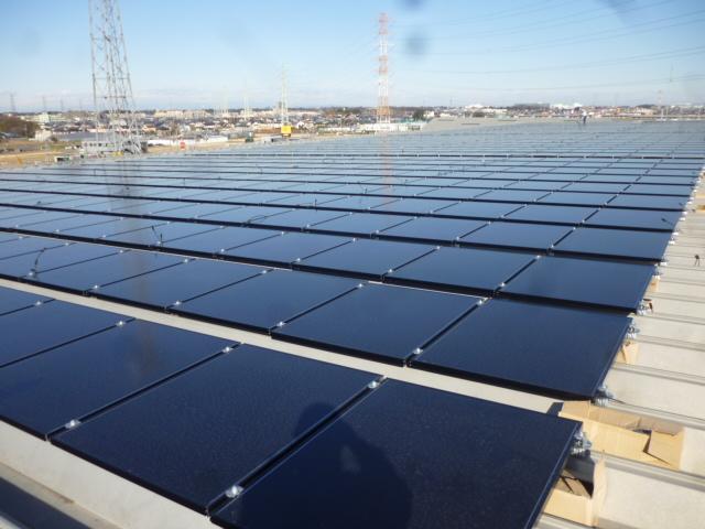 型枠下への配線接続作業