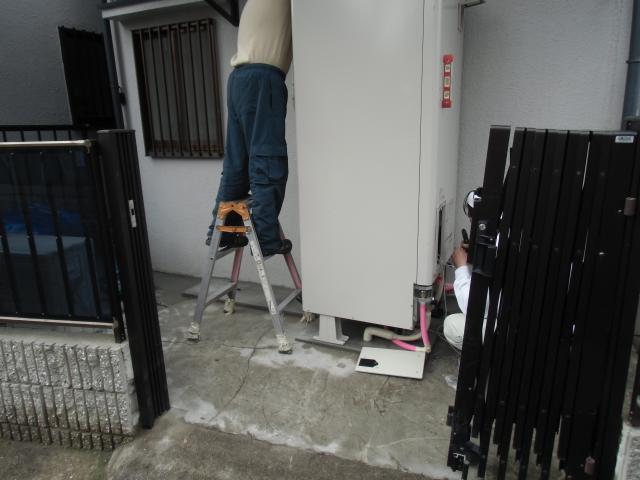 配線・配管作業並行②