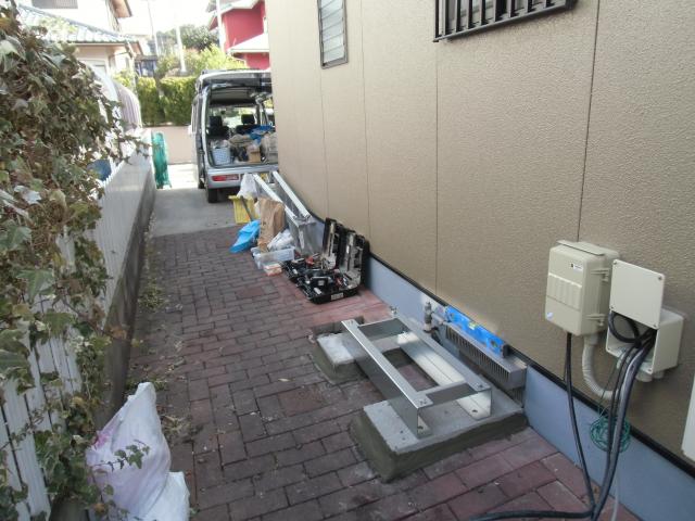 本品設置に備え基礎工事(架台施工)