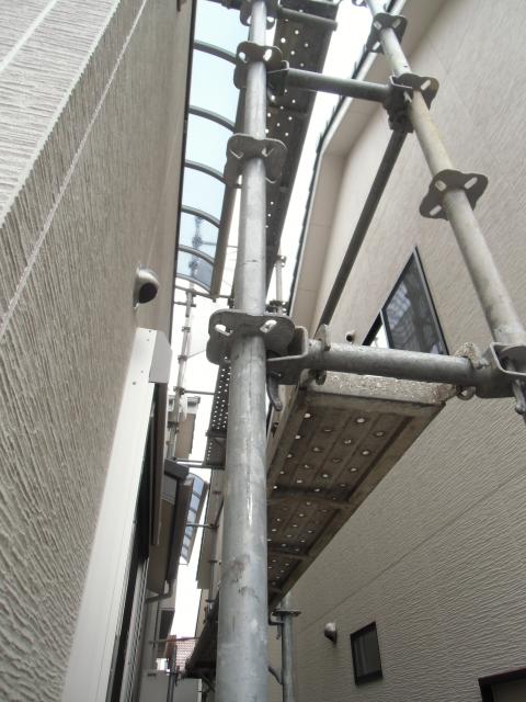 足場完成にて、本工事(3/10・日)確約!