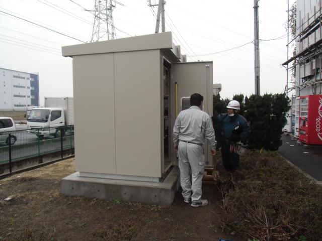 キューピクル開閉